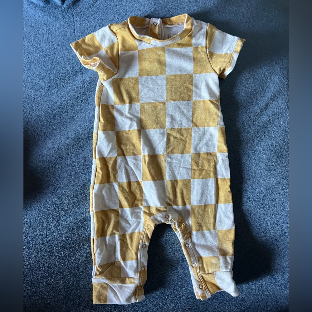 Super short yellow and white checkered pants romper